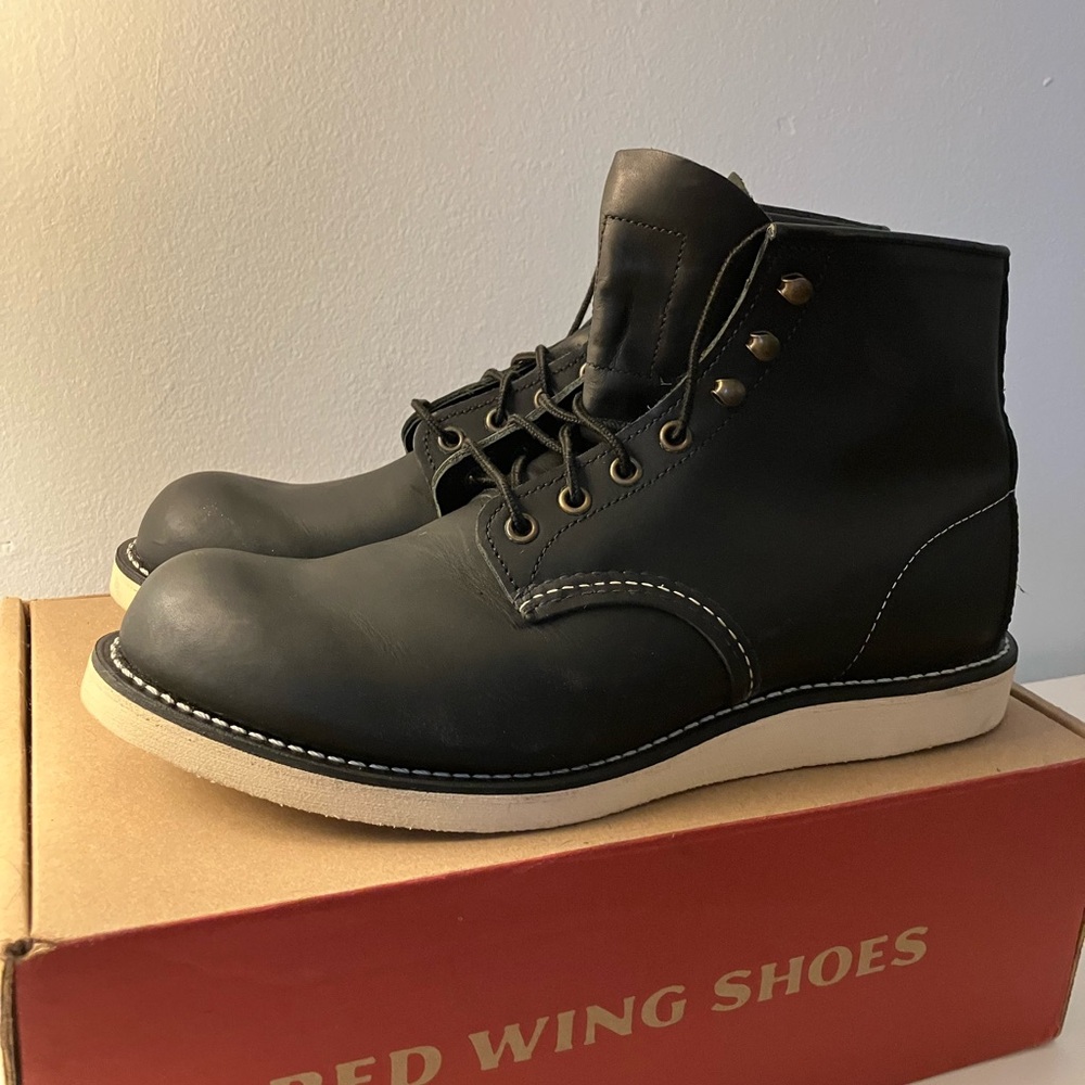 Red Wing 2951 ROVER Black Harness Cushion Crepe Sole Heritage Boots